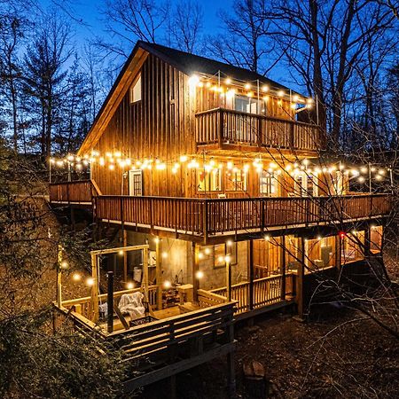 The Family Stone Luxe Cabin Sleeps 12 Hot Tub Dogfriendly Dollywood Pigeon Forge Exterior photo