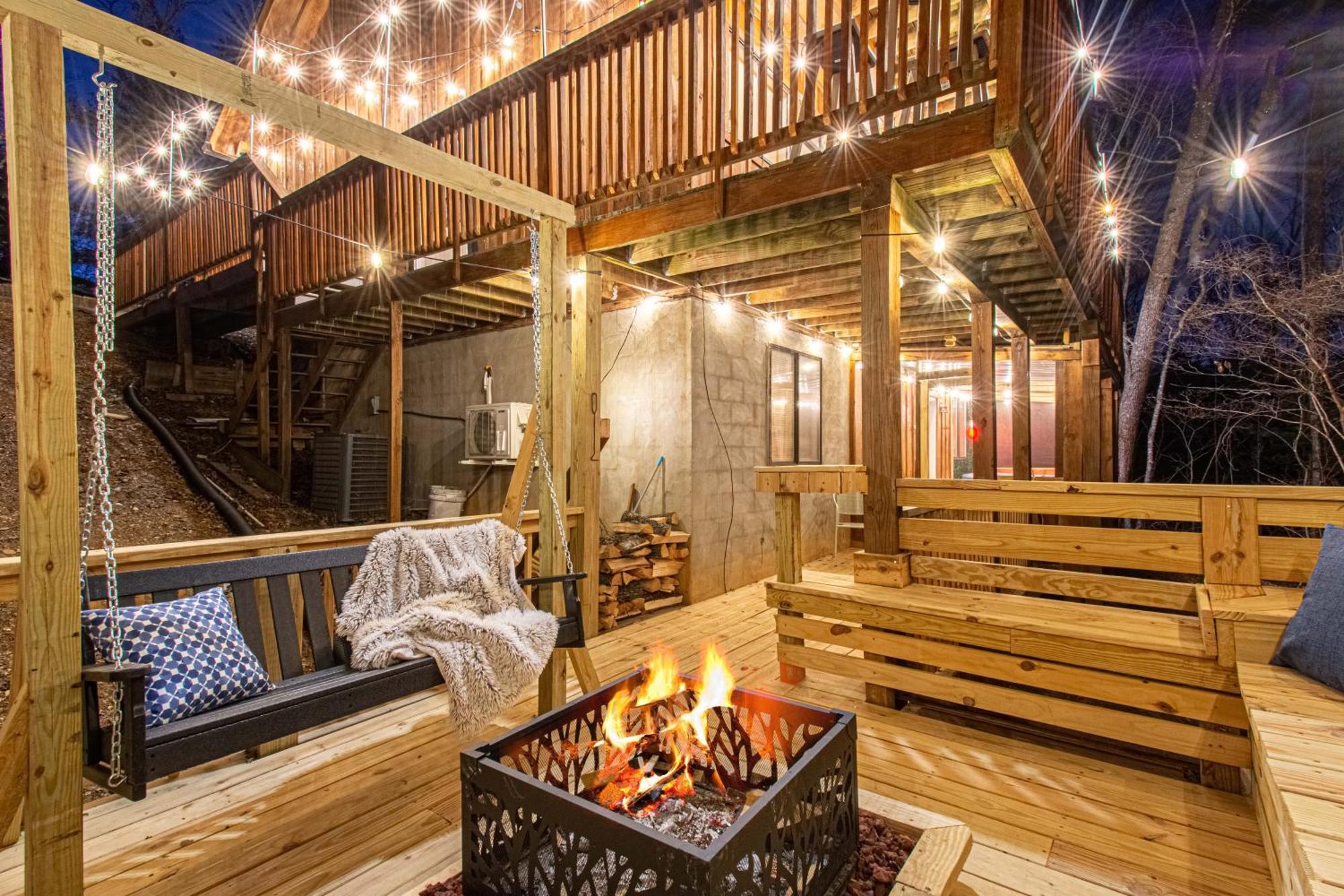The Family Stone Luxe Cabin Sleeps 12 Hot Tub Dogfriendly Dollywood Pigeon Forge Exterior photo